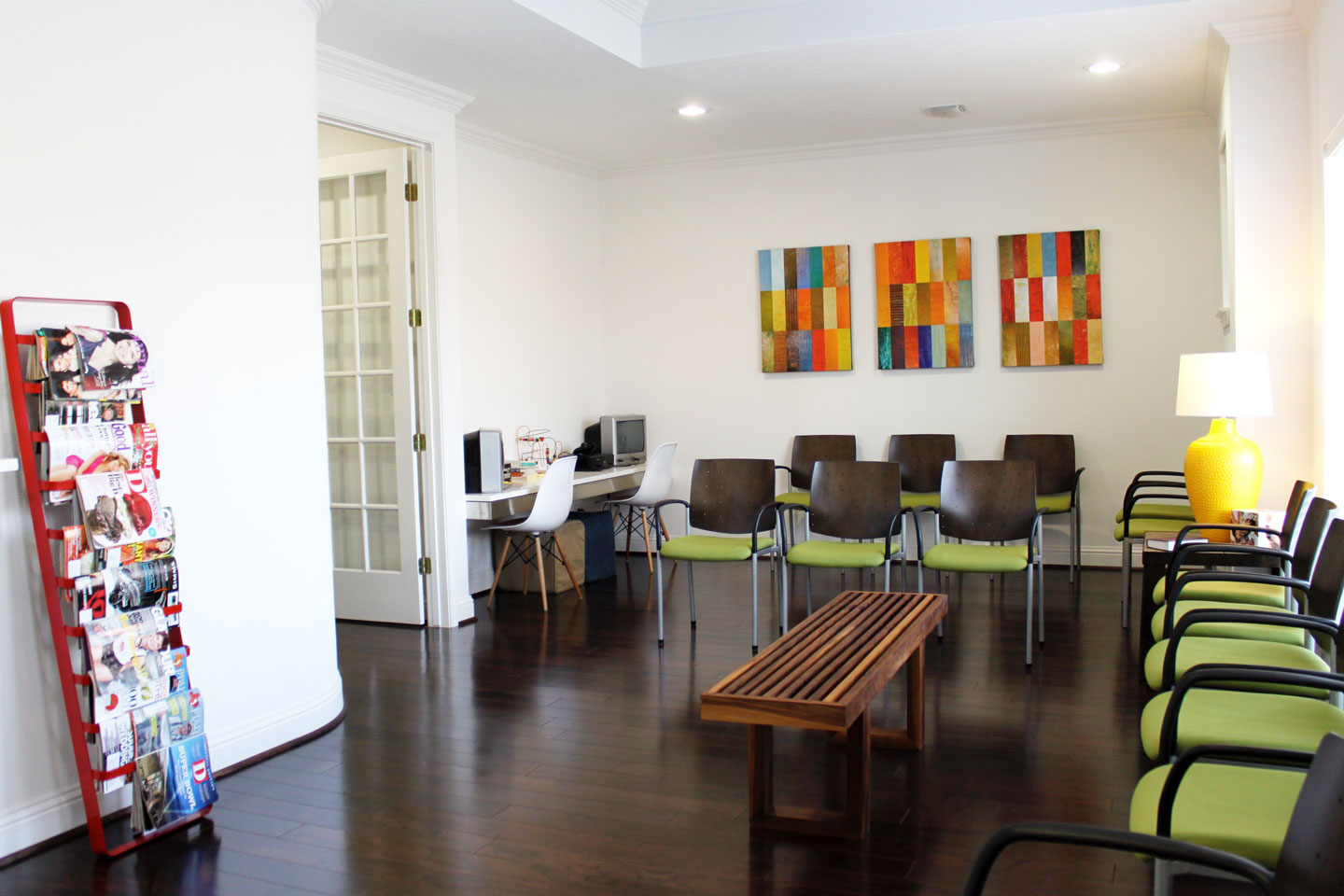 An image of a waiting room within Smile Design Orthodontics' practice
